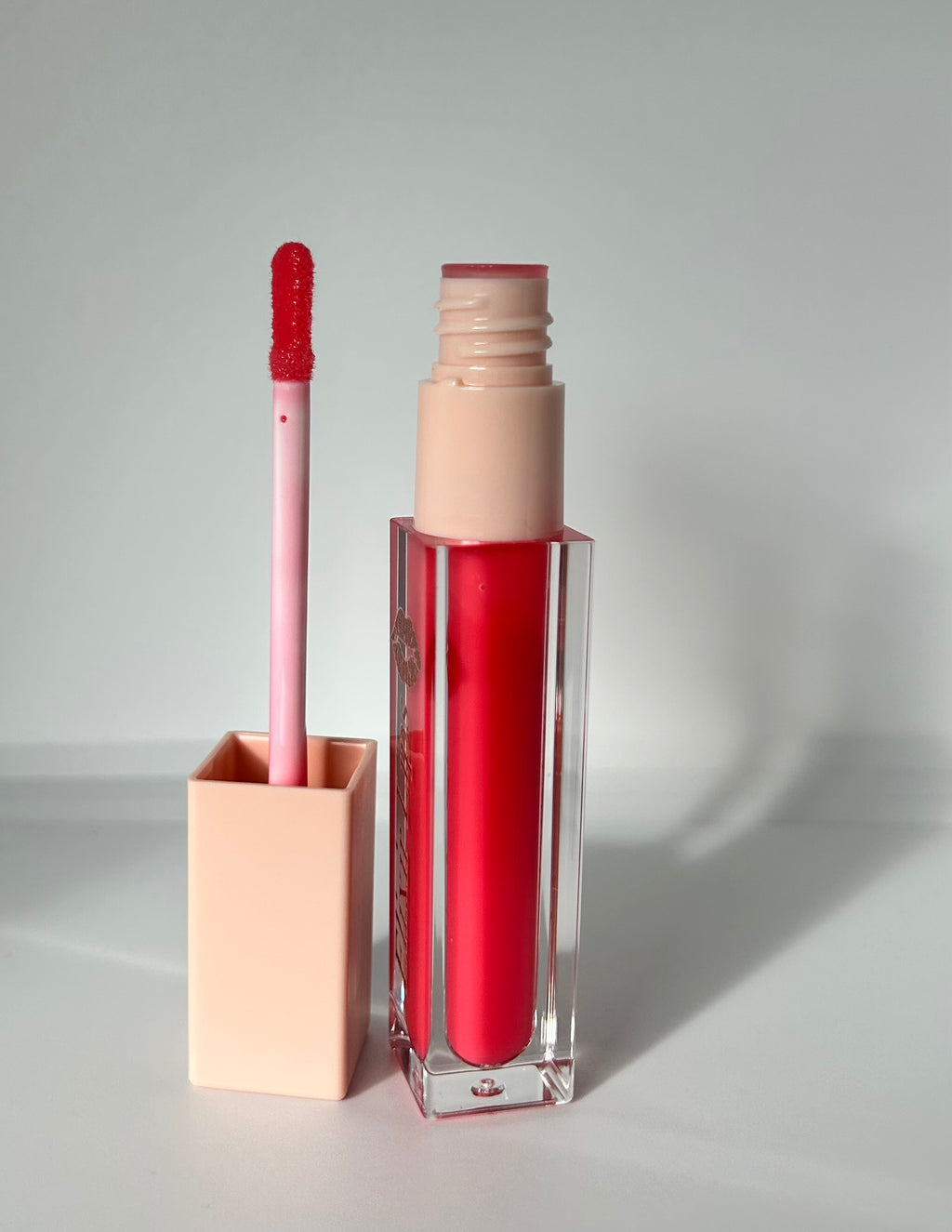 Gloss Sugar Coral – Hydratation & effet glossy intense
